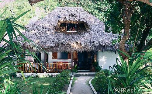 Felicite Private Island Exclusive 1